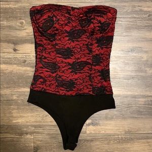 Black & Red lace cupped bodysuit- S